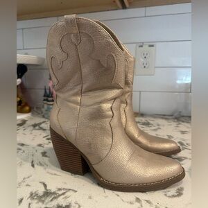 Mix NO 6 Brycen Women's Metallic Gold Cowboy Boots Size 6
